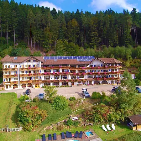 Oeko-landhotel Basler Hof 4* Lauterbach (Baden-Wurttemberg)