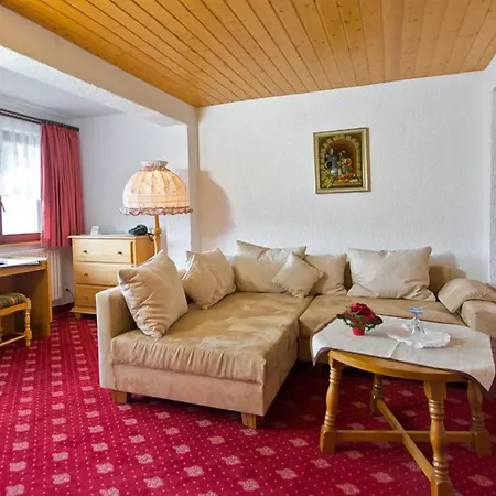 Oeko-landhotel Basler Hof